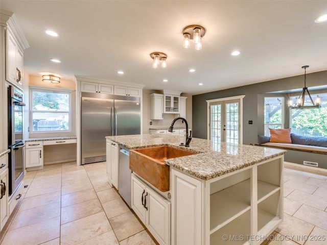 7001 S Redbud Avenue, Broken Arrow, OK 74011