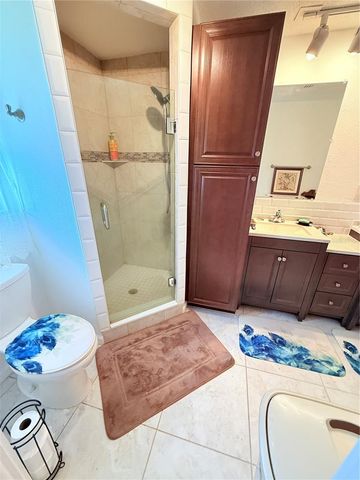 644 BLUE LANE NW, Port Charlotte, FL 33952