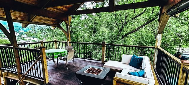 16 Forrest St, North Adams, MA 01247