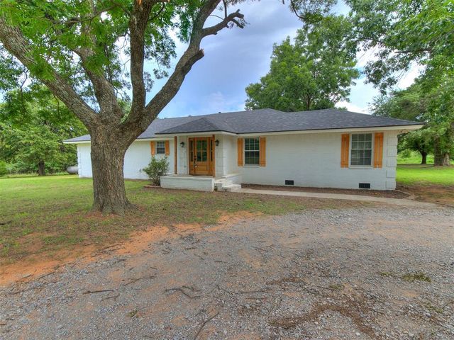 30305 Hardesty Road, Mcloud, OK 74851