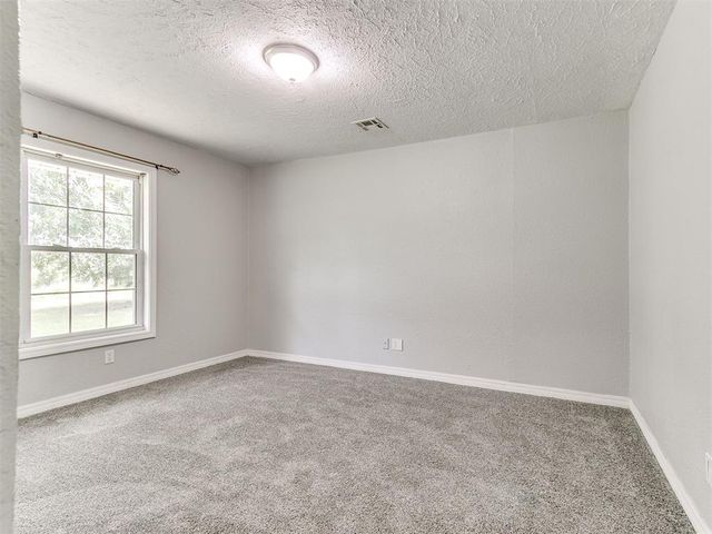 30305 Hardesty Road, Mcloud, OK 74851