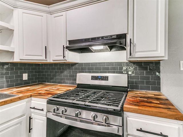 30305 Hardesty Road, Mcloud, OK 74851