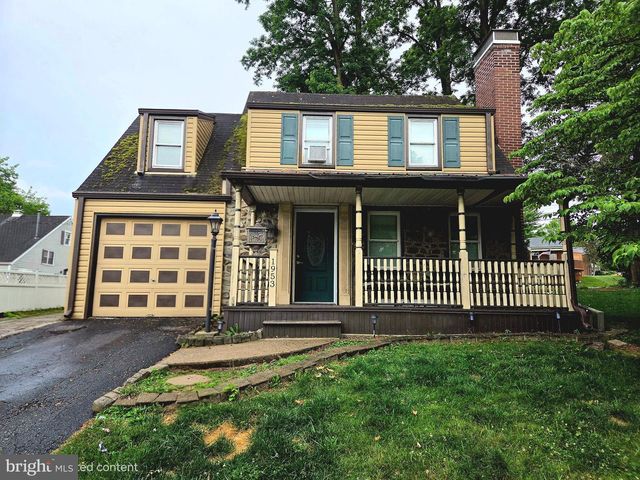 1953 EATON AVE, Bethlehem, PA 18018