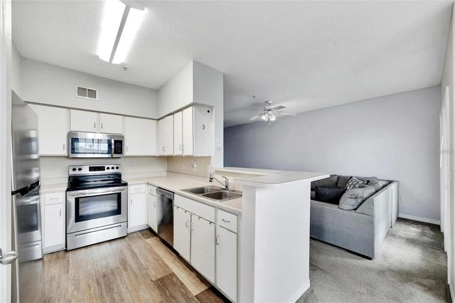 2010 E PALM AVENUE 14316, Tampa, FL 33605