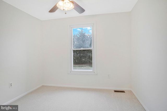 8356 MARY LEE LN, Laurel, MD 20723