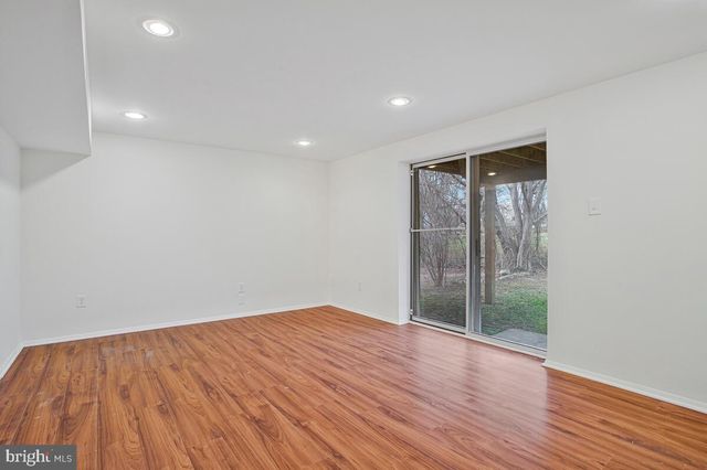 8356 MARY LEE LN, Laurel, MD 20723