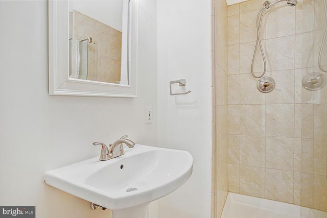 8356 MARY LEE LN, Laurel, MD 20723