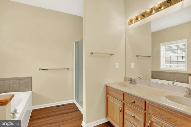 22 COVENTRY DR, Carlisle, PA 17015