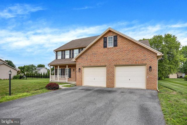 22 COVENTRY DR, Carlisle, PA 17015