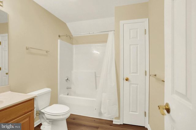 22 COVENTRY DR, Carlisle, PA 17015