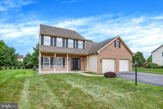 22 COVENTRY DR, Carlisle, PA 17015