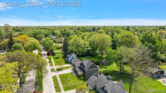 215 Lexington Boulevard, Royal Oak, MI 48073