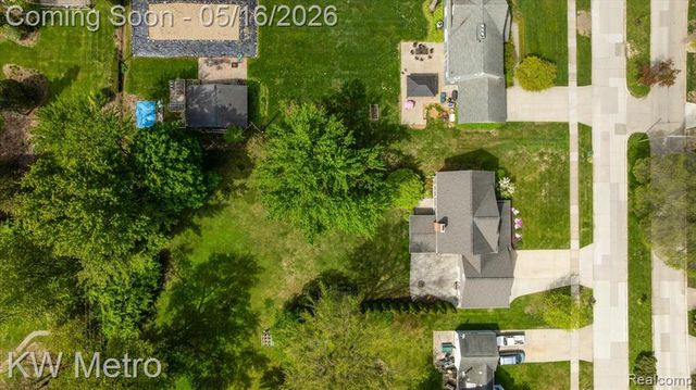 215 Lexington Boulevard, Royal Oak, MI 48073