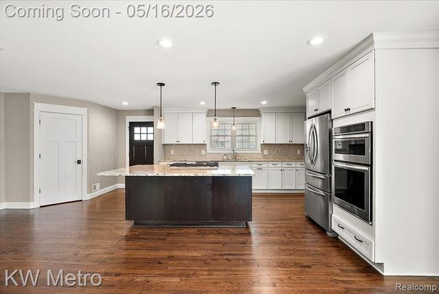 215 Lexington Boulevard, Royal Oak, MI 48073