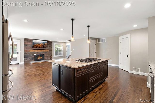 215 Lexington Boulevard, Royal Oak, MI 48073