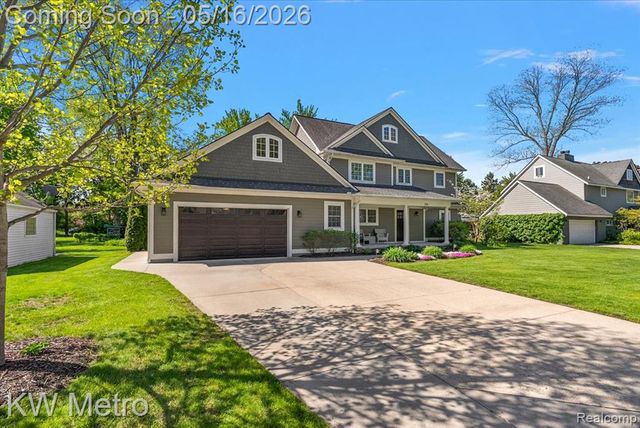215 Lexington Boulevard, Royal Oak, MI 48073