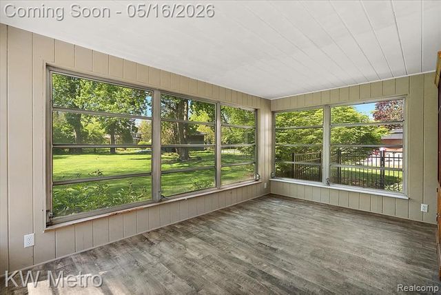 215 Lexington Boulevard, Royal Oak, MI 48073