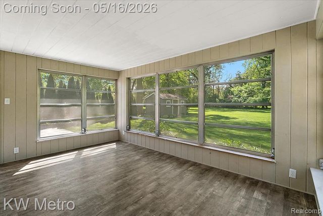 215 Lexington Boulevard, Royal Oak, MI 48073