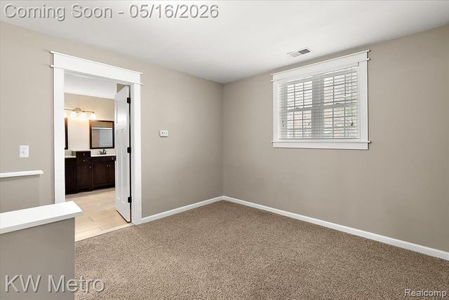 215 Lexington Boulevard, Royal Oak, MI 48073