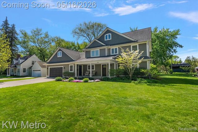 215 Lexington Boulevard, Royal Oak, MI 48073
