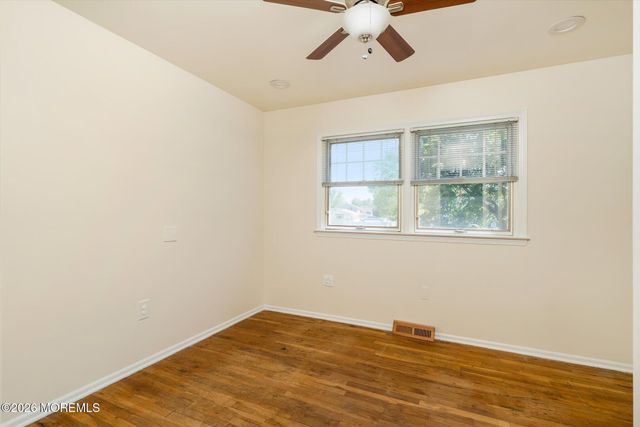 88 Stratford Drive, Manalapan, NJ 07726