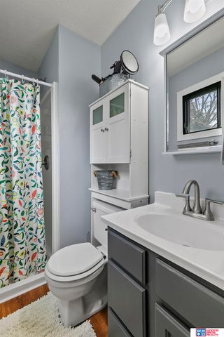 809 W Leon Street, Lincoln, NE 68521