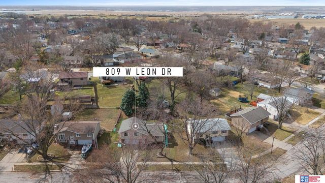 809 W Leon Street, Lincoln, NE 68521
