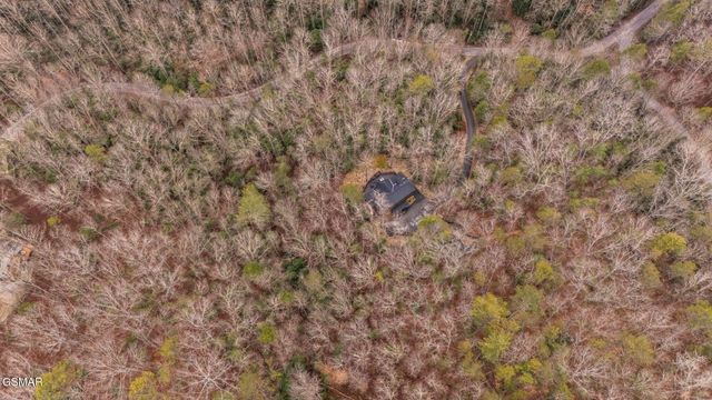 1903 Waters End Road, Walland, TN 37886