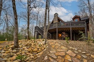 1903 Waters End Road, Walland, TN 37886