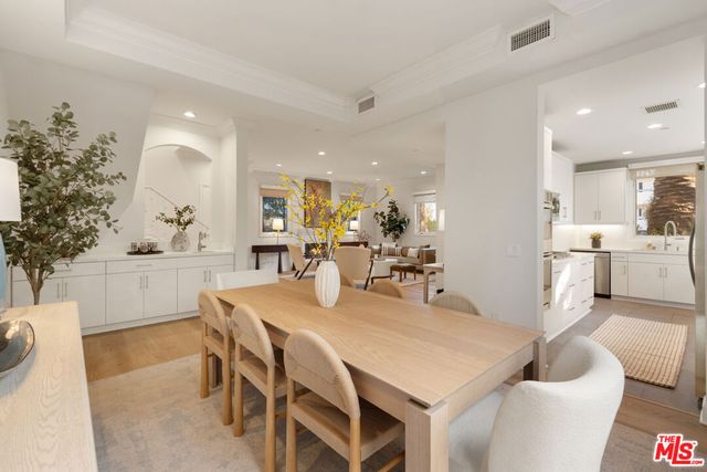 1032 3rd Street 101, Santa Monica, CA 90403