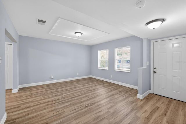1904 E 115TH AVENUE, Tampa, FL 33612