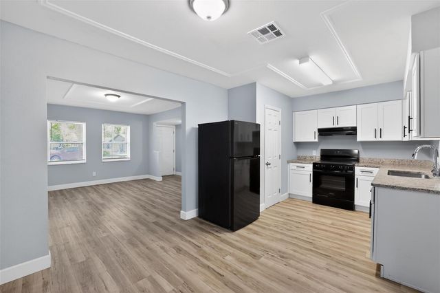 1904 E 115TH AVENUE, Tampa, FL 33612