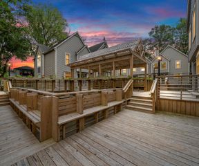 651 N 5th Avenue, Ann Arbor, MI 48104