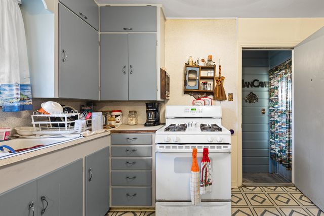 1009 DELIA DRIVE, Longview, TX 75601