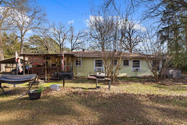 1009 DELIA DRIVE, Longview, TX 75601