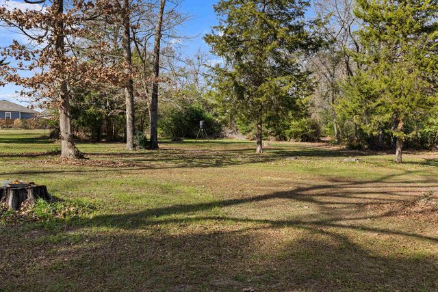 1009 DELIA DRIVE, Longview, TX 75601