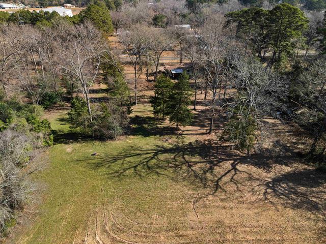 1009 DELIA DRIVE, Longview, TX 75601