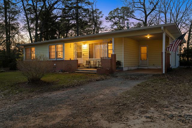 1009 DELIA DRIVE, Longview, TX 75601