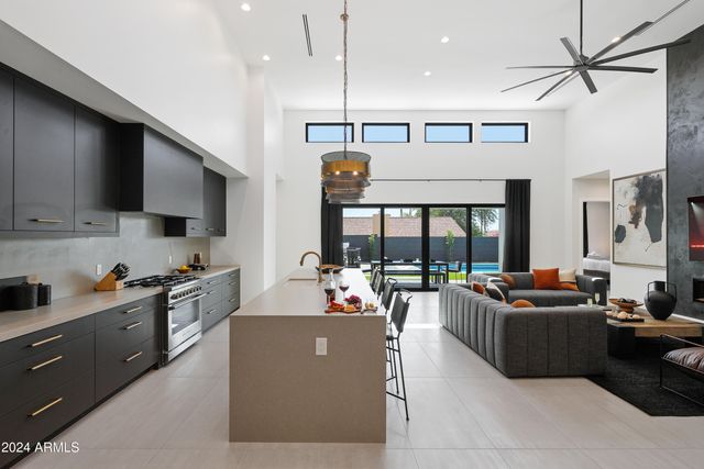 13601 N 88th Place, Scottsdale, AZ 85260