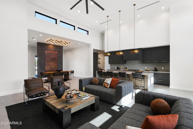 13601 N 88th Place, Scottsdale, AZ 85260