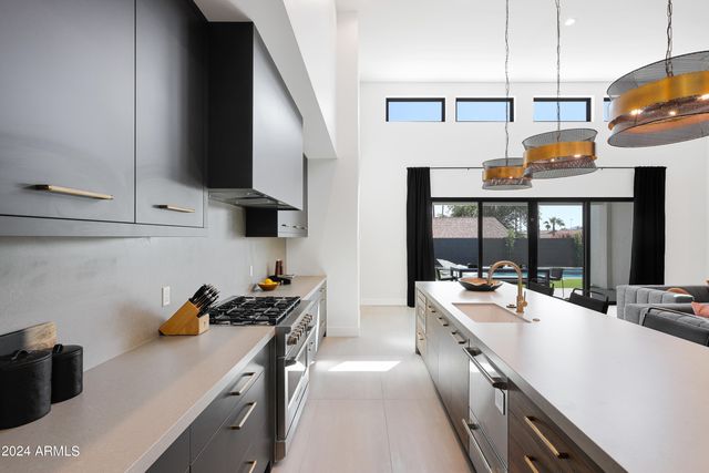 13601 N 88th Place, Scottsdale, AZ 85260