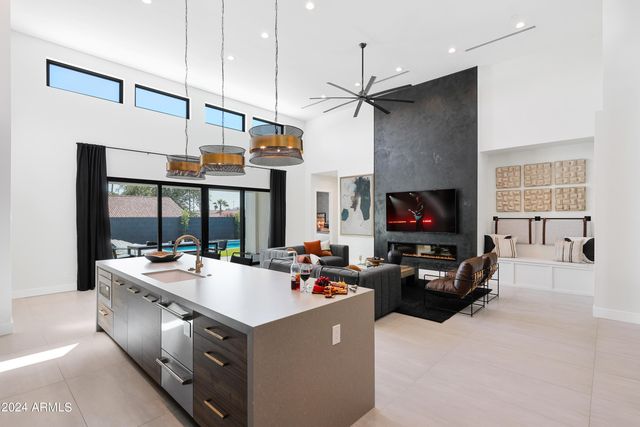 13601 N 88th Place, Scottsdale, AZ 85260