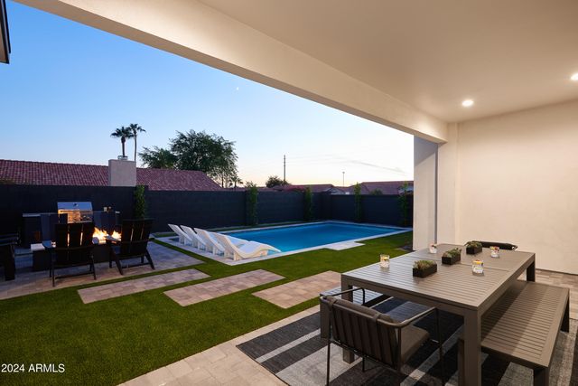 13601 N 88th Place, Scottsdale, AZ 85260