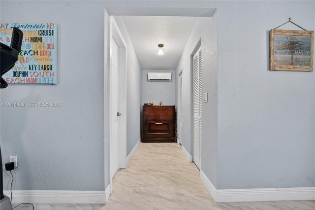 9341 SW 56th St, Cooper City, FL 33328