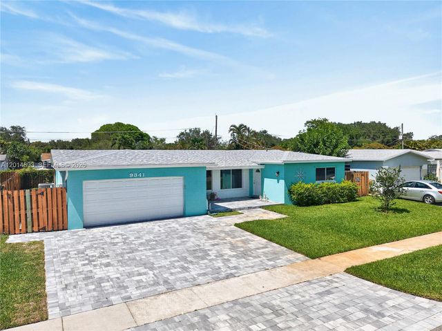 9341 SW 56th St, Cooper City, FL 33328