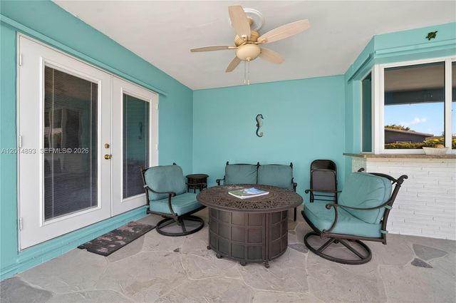 9341 SW 56th St, Cooper City, FL 33328