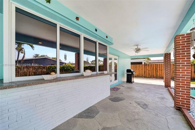 9341 SW 56th St, Cooper City, FL 33328