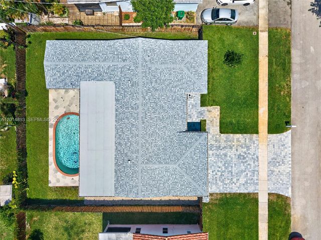 9341 SW 56th St, Cooper City, FL 33328