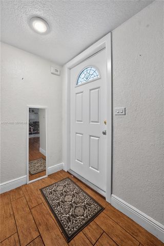 9341 SW 56th St, Cooper City, FL 33328