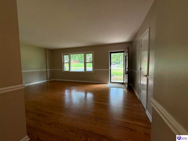 1014 Pawnee Drive, Elizabethtown, KY 42701